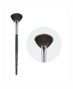 M309 Wide Fan Powder Highlighter Brush full product view with wide plush fan for natural highlight and powder blending.
