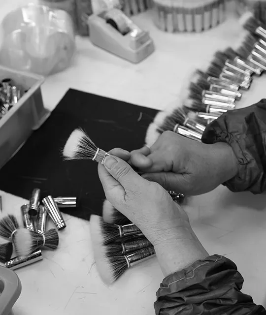 Inserting brush head into metal ferrule