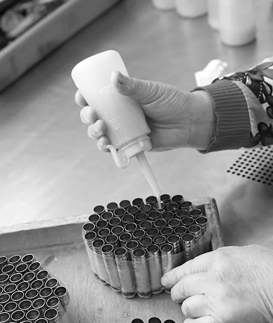 Injecting glue to fix bristles and ferrule together