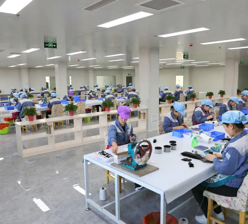 AINOCHI makeup brush factory exterior, illustrating production expansion and increased manufacturing scale in 2012.