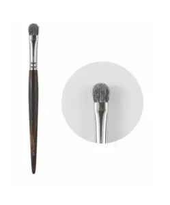 AIN S004 medium flat eyeshadow brush with head close-up detail squirrel hair medium flat brush for smooth eyeshadow application