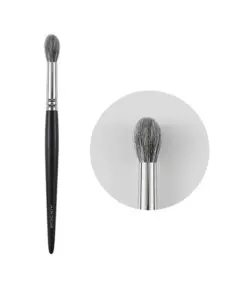 AIN S512 medium tapered crease blending brush with head close-up detail squirrel hair medium crease brush smokey eye blending
